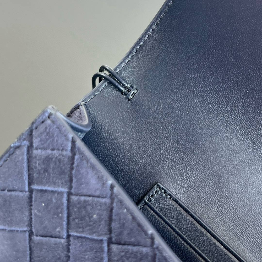 Клатч Bottega Veneta