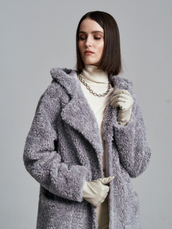 Шуба из овечьей шерсти чебурашка тедди, серая, SilverFox