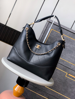 Chanel Bag 36 cm