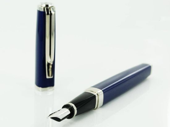 Перьевая ручка Waterman Exception S0637100