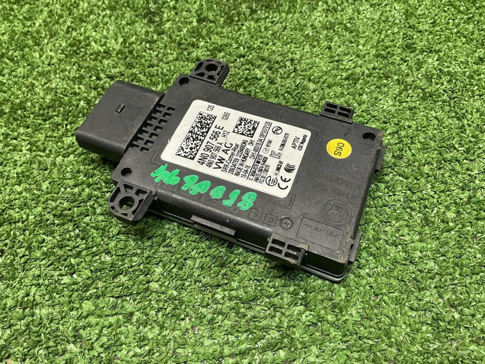 Датчик слепых зон VW Touareg 3 (2018-н.в.)