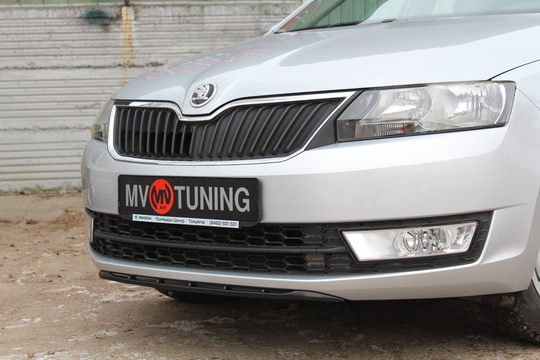 Спойлер переднего бампера