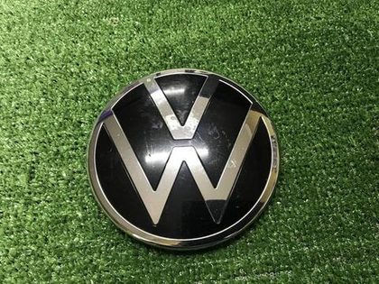 Эмблема решетки радиатора VW Polo 6 (2020-2022)