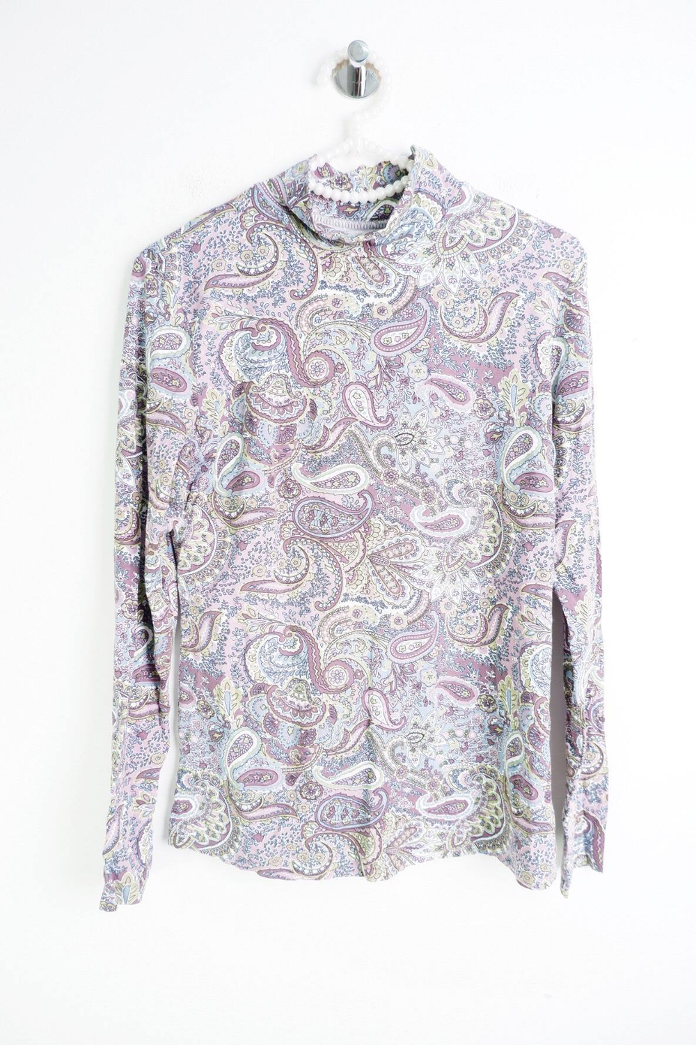 Водолазка с пестрым принтом, визуально на 46 размер