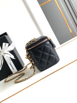 Chanel Vanity Bag 17 cm