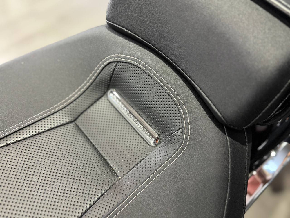 Harley-Davidson BREAKOUT 117 (Vivid Black) с НДС