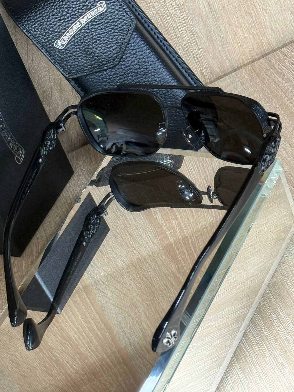 Солнцезащитные очки Chrome Hearts