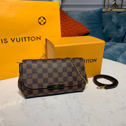 Louis Vuitton Favorite PM