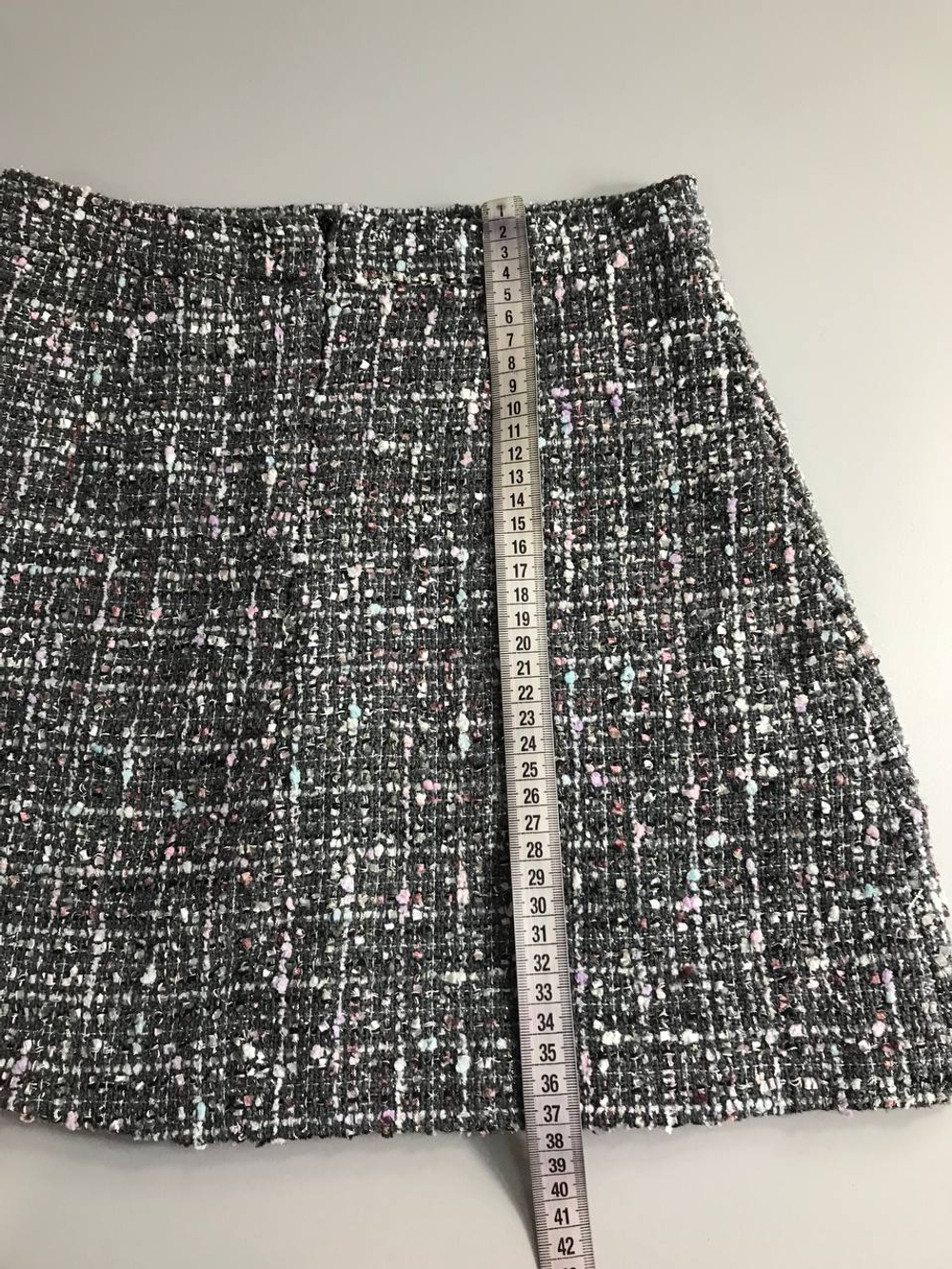 Юбка твидовая, визуально на 40 размер