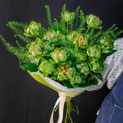 21. Оригинальный букет из розы сорта Вегги