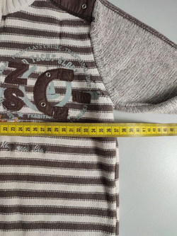 Джемпер практичный на 6/7 лет