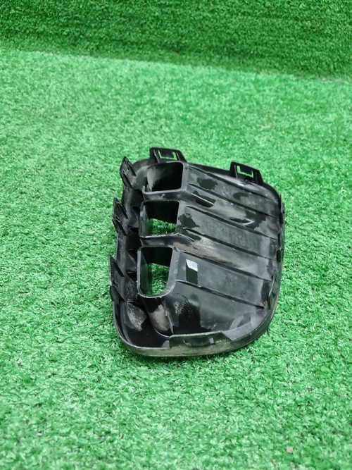 Решетка переднего бампера Kia Picanto 3 JA (17-21)