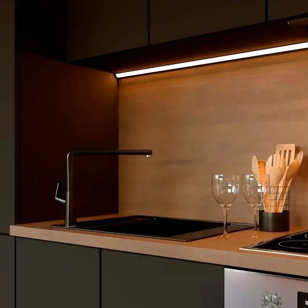 Профиль угловой 2 метра (1 шт) алюминиевый 16x16мм 2м для светодиодной ленты с рассеивателем