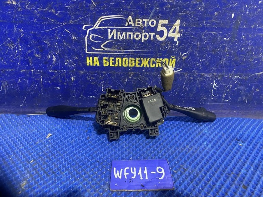 Переключатель подрулевой NISSAN WINGROAD 2000