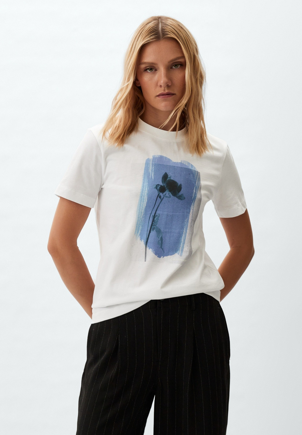 Футболка женская CALVIN KLEIN JEANS