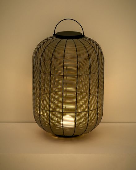 Портативная настольная лампа Saranella из светло-серого искусственного ротанга