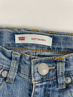 Джинсы Levi’s