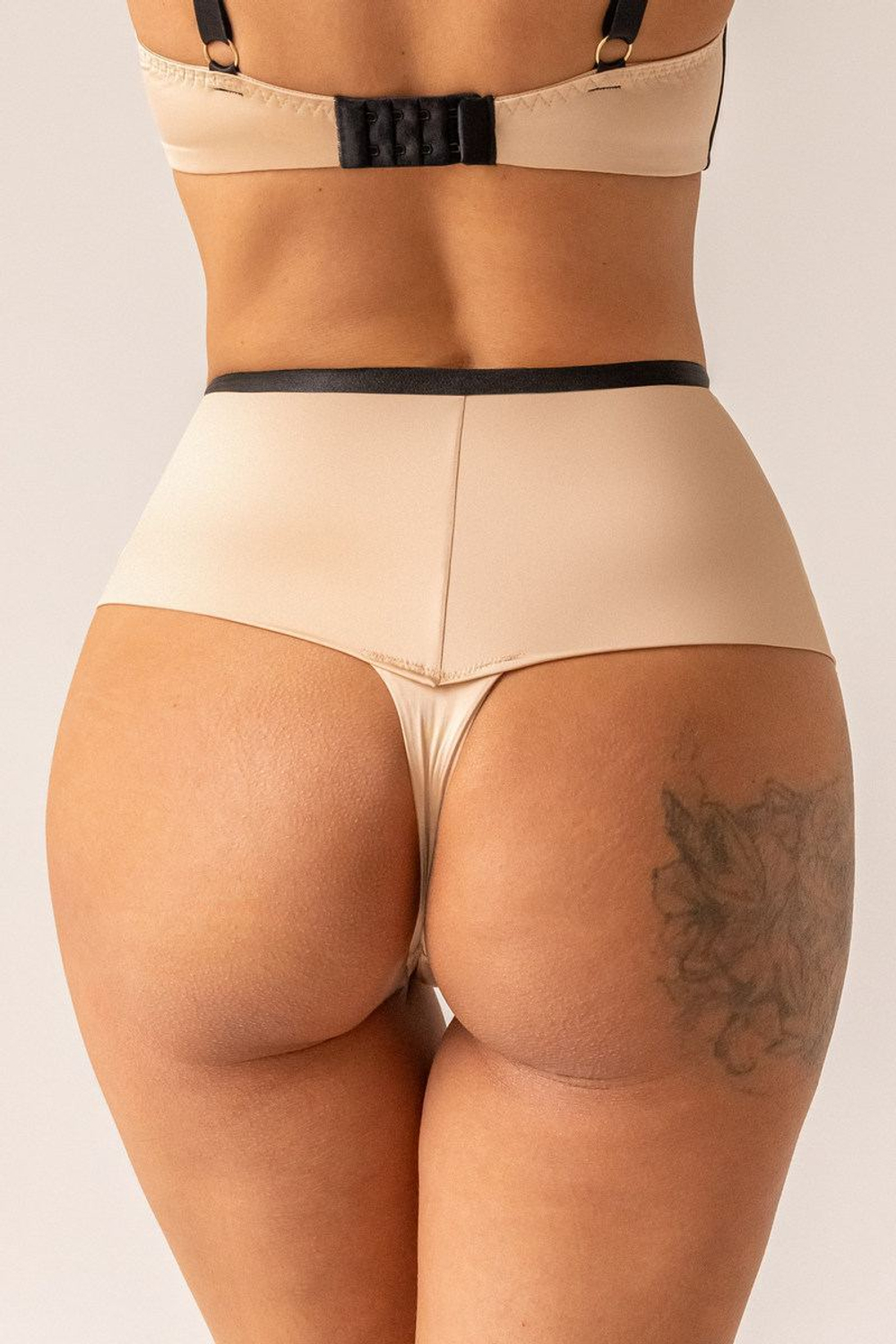 ORIENTAL Stringhighwaist Трусы высокие стринги KRIS LINE