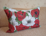 Декоративный гобеленовый чехол для интерьерной подушки Маки Красные и Белые 50*70