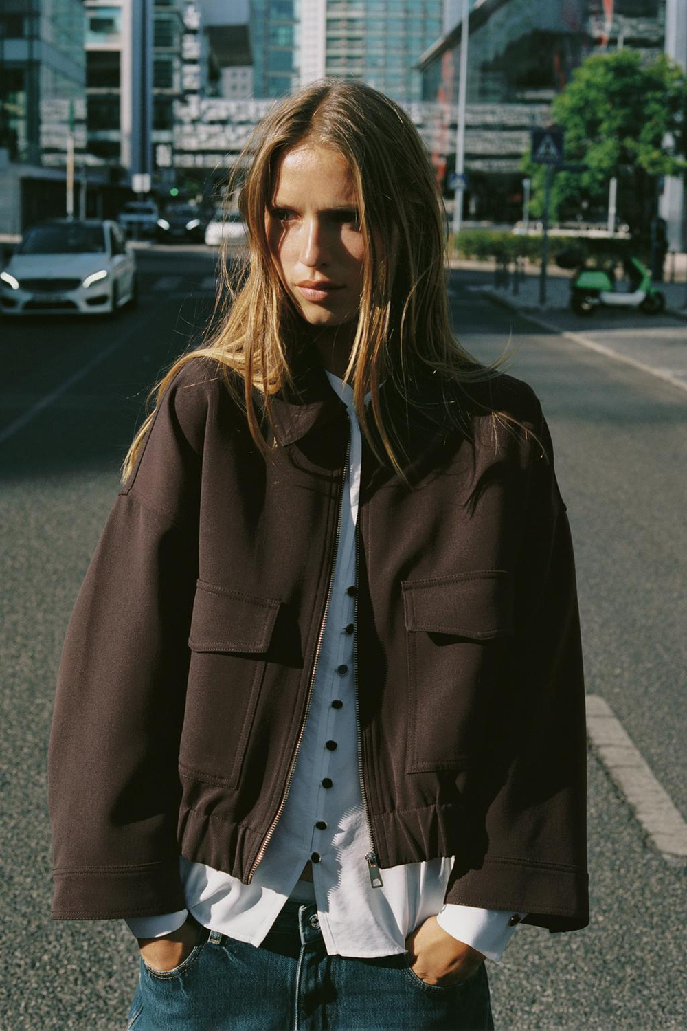 ZARA ЖАКЕТ С КАРМАНАМИ, КОРИЧНЕВЫЙ