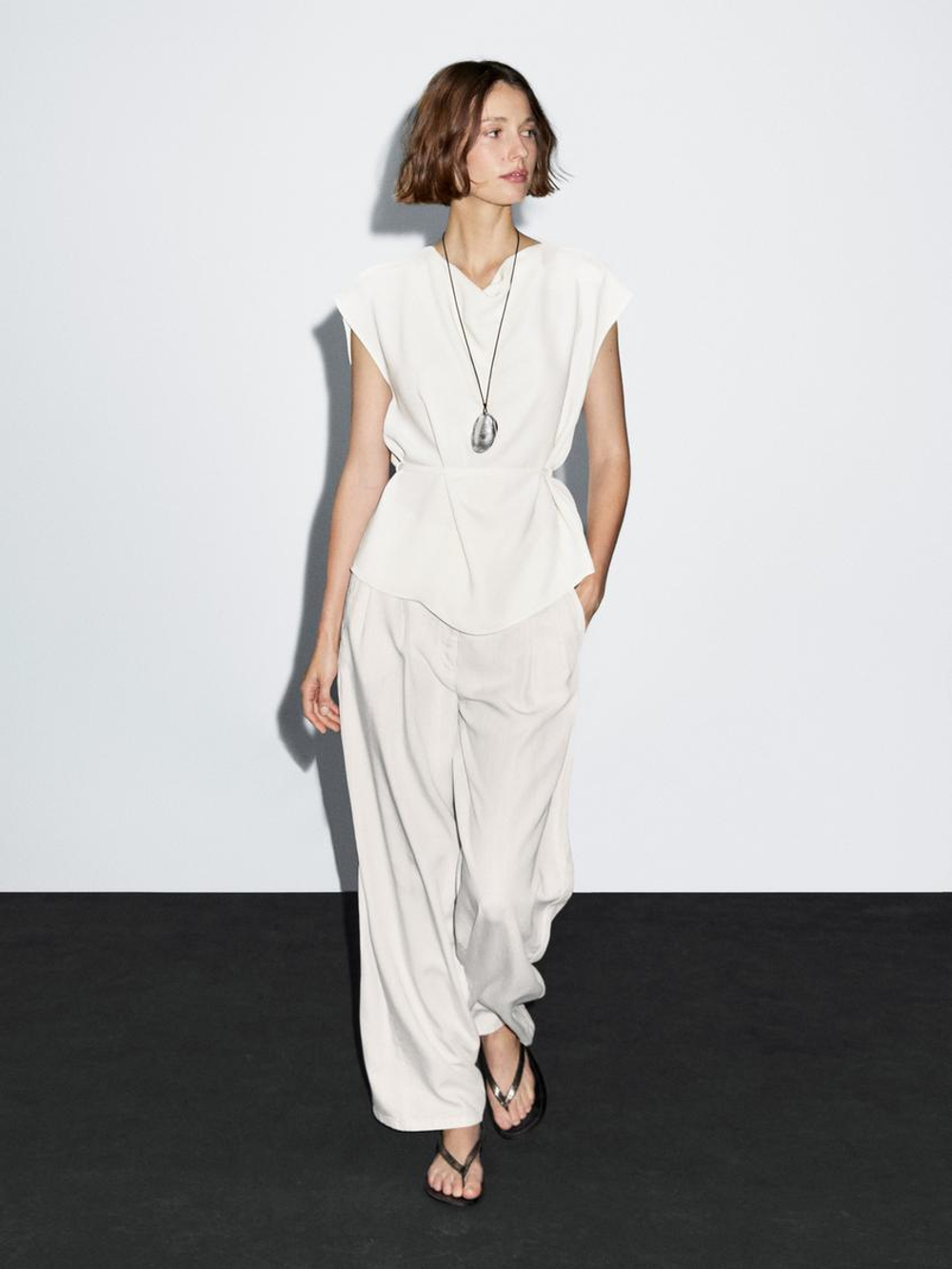 Massimo Dutti Топ из крепа с драпированным вырезом, натуральный, кремовый