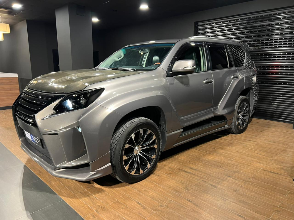 Lexus GX460 2012 год