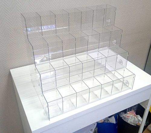 Подставка витрина для ручек и карандашей 28 ячеек 2мм ПЭТ