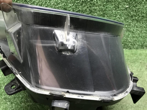 Фара правая Hyundai Santa Fe 4 (2018-2021) LED
