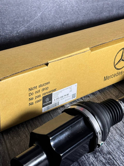 Привод передний левый Mercedes-Benz A2533307900