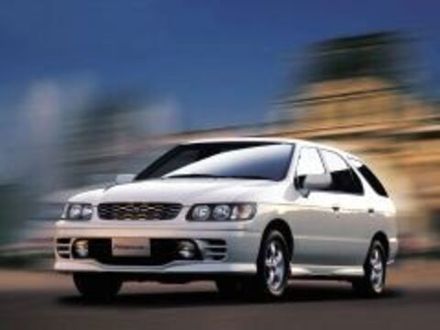 R'nessa [Кузов: N30] 1997-2001
