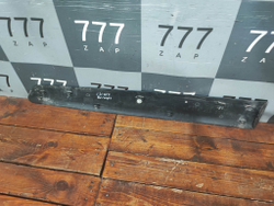 Накладка двери передней правой Citroen Berlingo 2 (B9) 08-нв Б/У Оригинал 9681645377