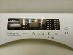 CS41072D1/2-07 кт49 Лицевая панель для стиральной машины Candy 430117452 б/у