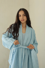 абая с поясом