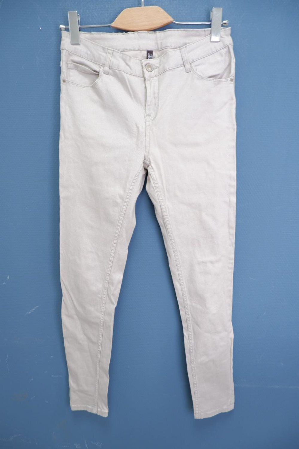 Джинсы Groggy светлые 40 размер