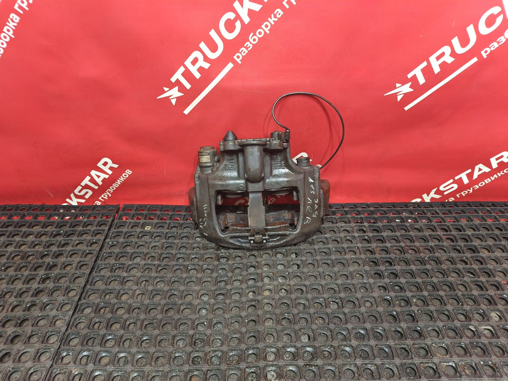 Суппорт задний левый