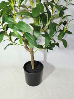 Искусственное растение Олива 70см в кашпо