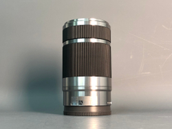 Sony 55-210mm f/4.5-6.3 E OSS