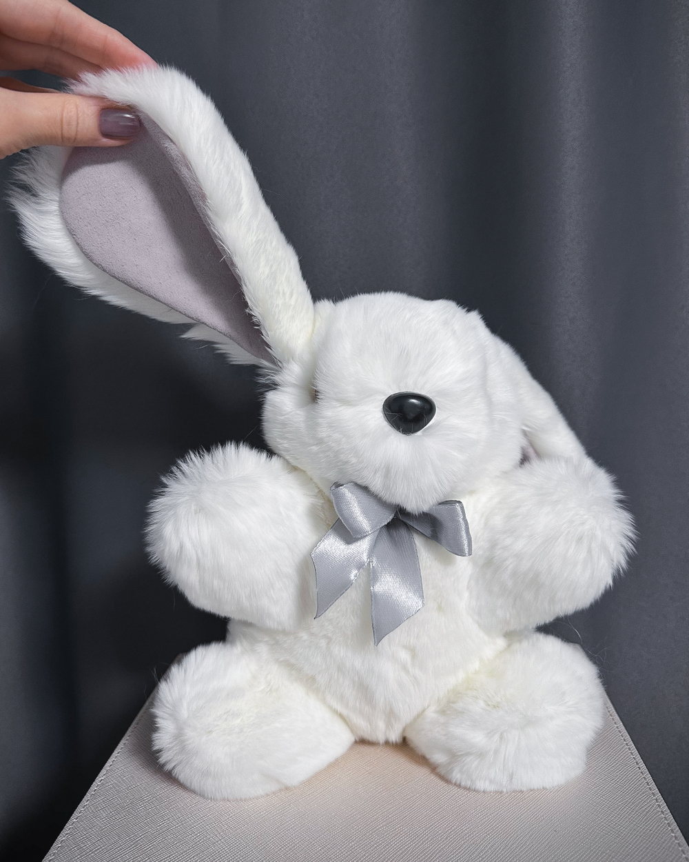 Зайчонок Арнольд (белый)