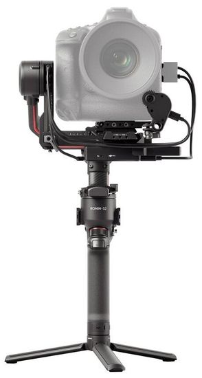 Электрический стабилизатор для зеркального фотоаппарата DJI RS 2 Pro Combo черный