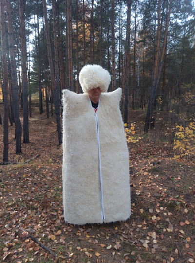 Кавказская бурка из овчины белая (праздничная)