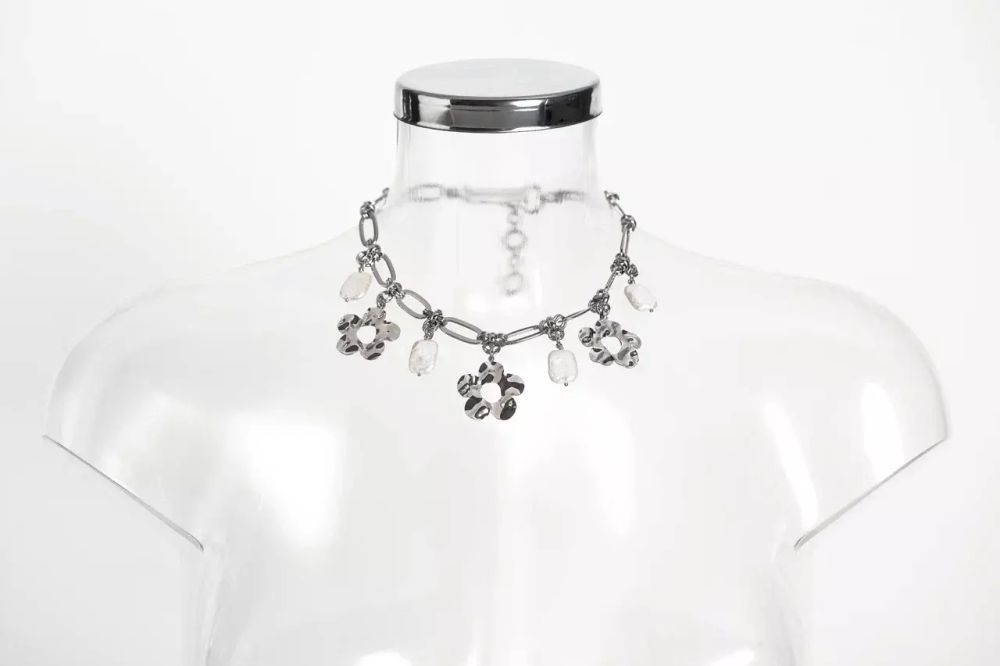 Ожерелье Before.Swine Ambivert Flower