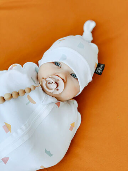 Шапочка Mjölk Игрушки, уценка