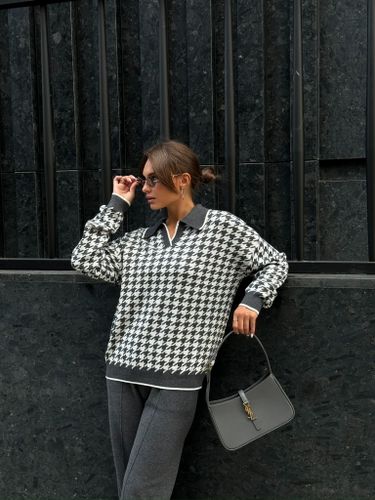 Костюм женский трикотажный темно-серый