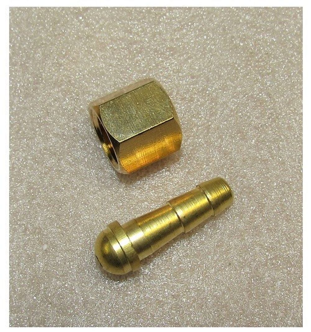 Штуцер газовый М14х1,5 от газового шланга к подающему механизму