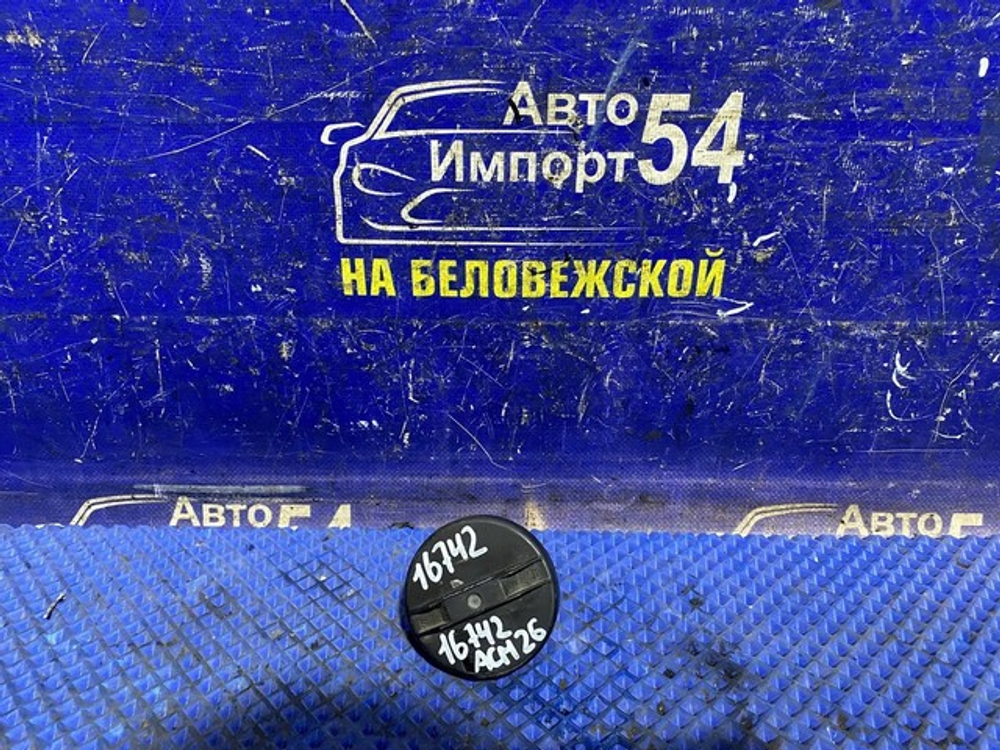 Пробка бензобака TOYOTA IPSUM 2001-2009