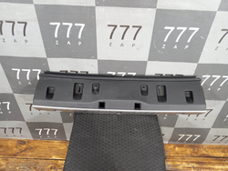 Обшивка накладка замка багажника BMW 7-Series (G11) 15-22 Б/У Оригинал 51476997488