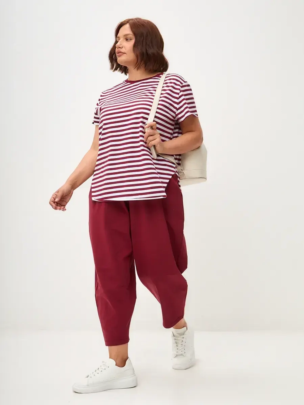 Футболка дизайнерская тельняшка оверсайз с фигурным низом