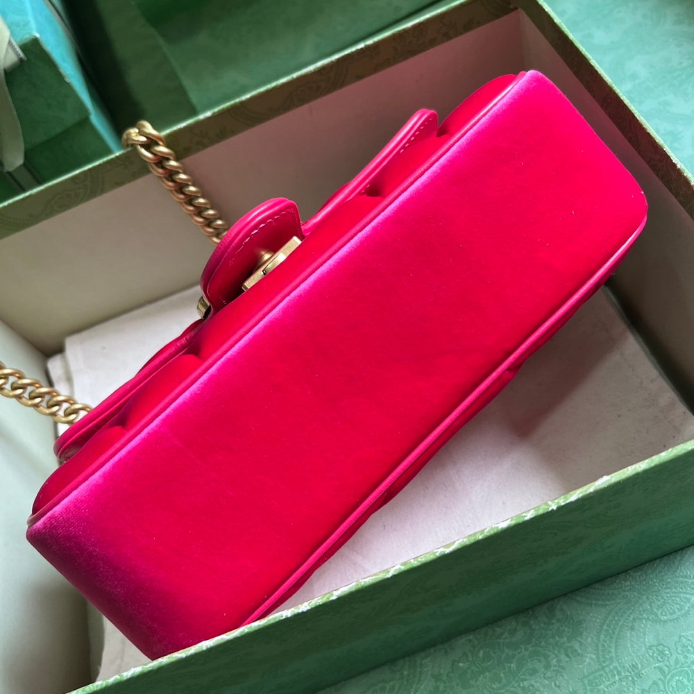 Gucci Marmont 22 cm