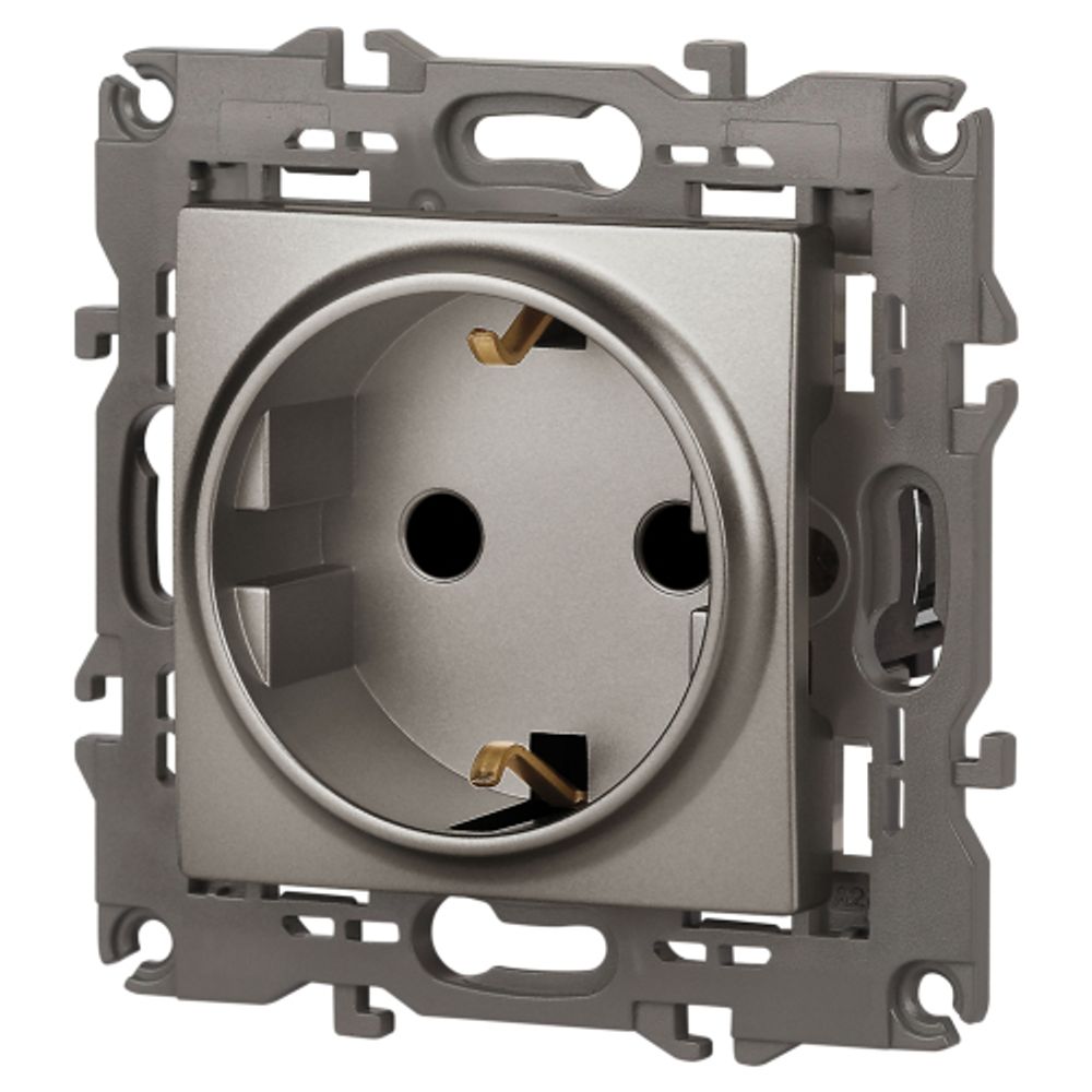 Розетка ЭРА Elegance 14-2102-16 с заземлением 2P+E Schuko со шторками 16А-250В титан