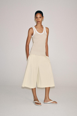 ZARA ТОП С КОНТРАСТНОЙ ОКАНТОВКОЙ, БЕЖЕВЫЙ